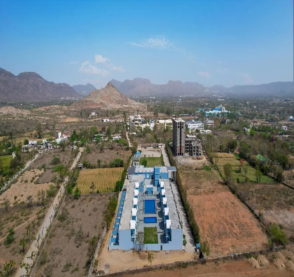 Red Tullip Md Valley Resort And Spa 우다이푸르